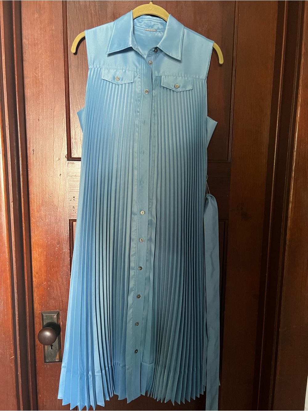 Elie Tahari Light Blue fully Pleated Sleeveless Shirt Dress